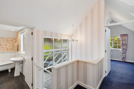 Photo of property in 27 Lookaway Place, Huntsbury, Christchurch, 8022