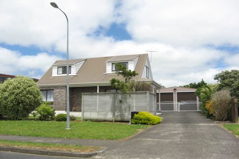 Photo of property in 9 Puriri Road, Pukekohe, 2120