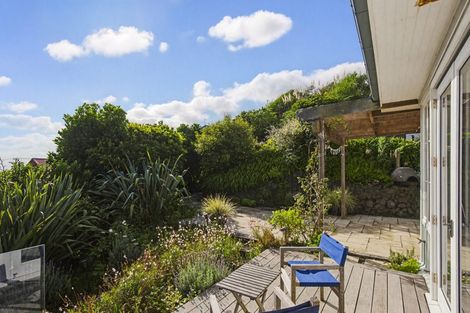 Photo of property in 7 Tangahoe Street, Paekakariki, 5034