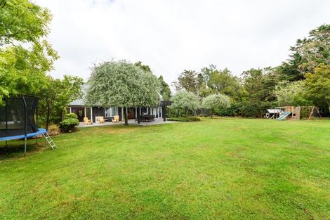 Photo of property in 212 Polson Hill Drive, Aokautere, Palmerston North, 4471