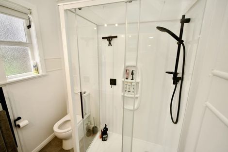 Photo of property in 78 Savage Crescent, West End, Palmerston North, 4412