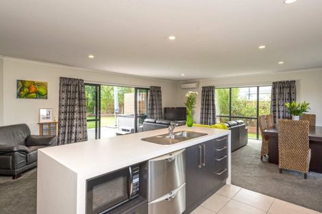 Photo of property in 7 Teagarden Close, Mairehau, Christchurch, 8052