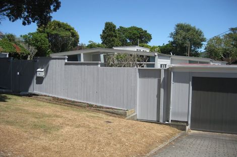 Photo of property in 15 Fancourt Street, Karori, Wellington, 6012