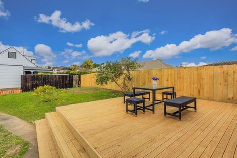 Photo of property in 1/87 Nile Road, Milford, Auckland, 0620