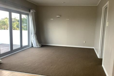 Photo of property in 2/21 Hythe Terrace, Mairangi Bay, Auckland, 0630