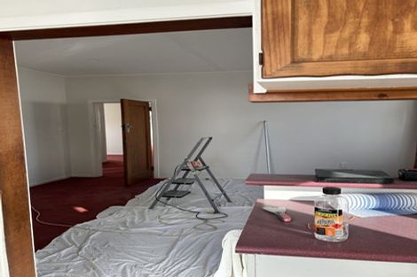 Photo of property in 73 Kauri Street, Miramar, Wellington, 6022