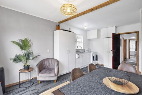 Photo of property in 75 Hampshire Street, Cannons Creek, Porirua, 5024