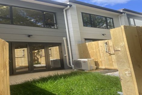 Photo of property in 6c Aralia Road, Sunnynook, Auckland, 0620