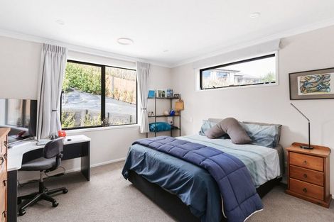 Photo of property in 4r Estates Terrace, Welcome Bay, Tauranga, 3175