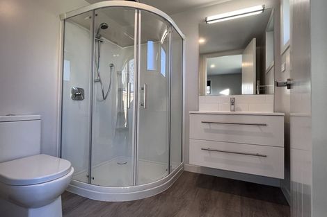 Photo of property in 82 Jack Hanley Drive, Jacks Point, Queenstown, 9371