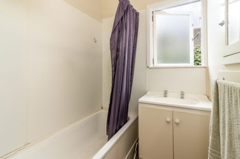 Photo of property in 39 Mackworth Street, Woolston, Christchurch, 8062