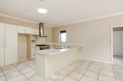 Photo of property in 80 Merlot Drive, Greenmeadows, Napier, 4112