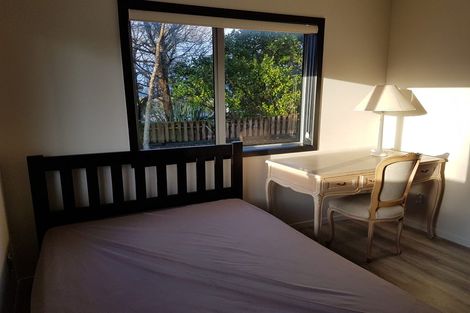 Photo of property in 208 Don Buck Road, Massey, Auckland, 0614