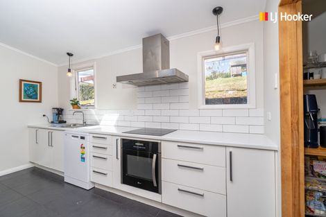 Photo of property in 8 Kevin Street, Mornington, Dunedin, 9011
