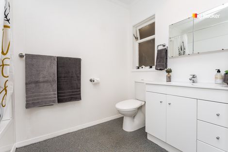 Photo of property in 237 Gladstone Road North, Mosgiel, 9024