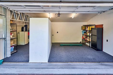 Photo of property in 64a Orangi Kaupapa Road, Northland, Wellington, 6012