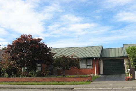 Photo of property in 138 Racecourse Road, Sockburn, Christchurch, 8042