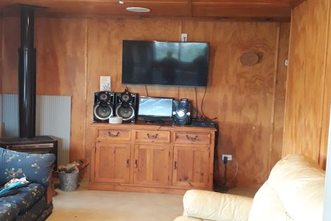 Photo of property in 82 Devich Road, Mangawhai, Wellsford, 0975