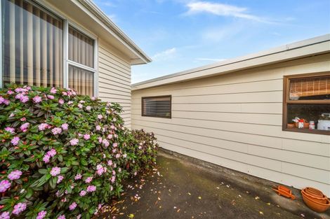 Photo of property in 14 Iredale Road, Hawera, 4610