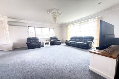 Photo of property in 9 Westerham Drive, Dannemora, Auckland, 2016