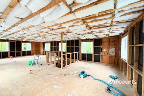 Photo of property in 86 Tawa Road, Kumeu, 0891