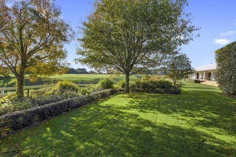 Photo of property in 167 Henwood Road, Paraite, New Plymouth, 4372