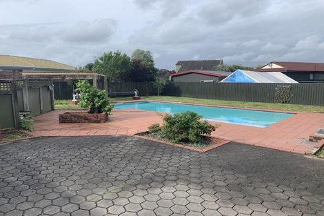 Photo of property in 35 Poaka Avenue, Dinsdale, Hamilton, 3204