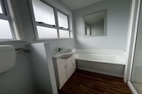 Photo of property in 25 Hiwi Crescent, Titahi Bay, Porirua, 5022