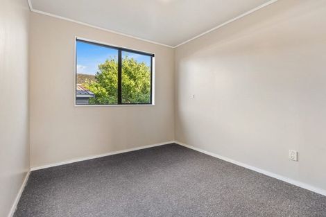 Photo of property in 3/76 Luanda Drive, Ranui, Auckland, 0612