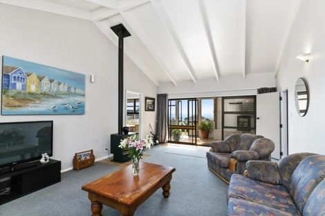 Photo of property in 41 Tireti Road, Titahi Bay, Porirua, 5022