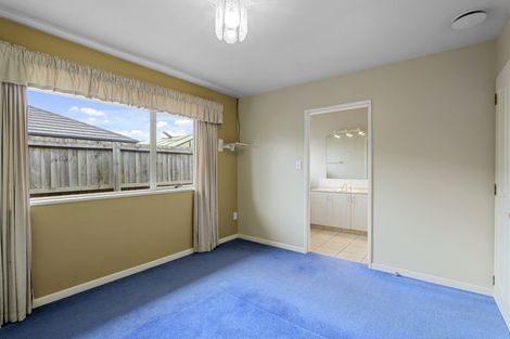 Photo of property in 116 Yaldhurst Road, Sockburn, Christchurch, 8042
