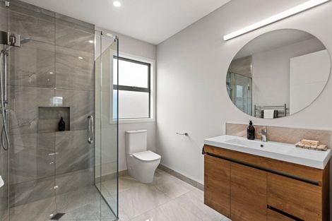 Photo of property in 9 George Yee Place, Taradale, 4112