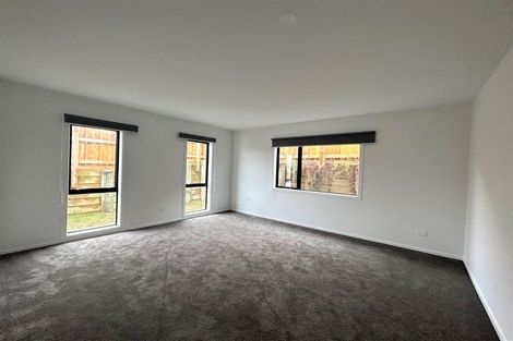 Photo of property in 21 Topsail Way, Whitby, Porirua, 5024