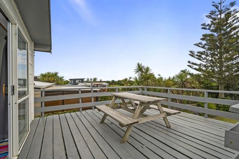 Photo of property in 30 Rapaki Street, Koitiata, Wanganui, 4581