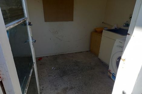 Photo of property in 54d Hungerford Road, Houghton Bay, Wellington, 6023