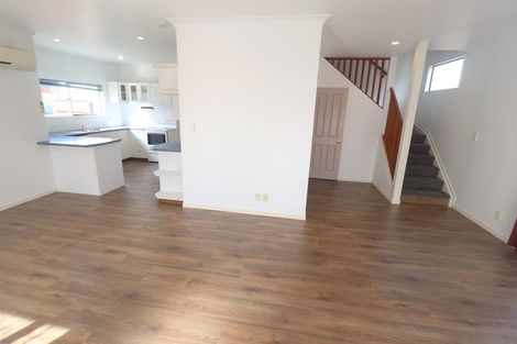 Photo of property in 1/4 Mickle Street, Te Atatu South, Auckland, 0610