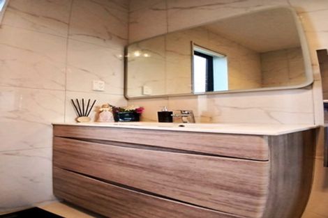 Photo of property in 50 Cloonlyon Drive, Flat Bush, Auckland, 2019