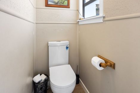 Photo of property in 15 Tasman Street, Opunake, 4616