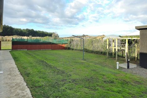 Photo of property in 15 Carex Grove, Foxton Beach, Foxton, 4815