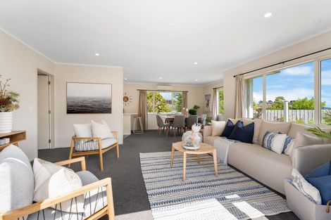 Photo of property in 43 Weggery Drive, Waikanae Beach, Waikanae, 5036