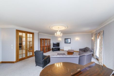 Photo of property in 155 High Street, Bulls, 4818