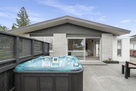 Photo of property in 14 Kent Street, Gate Pa, Tauranga, 3112