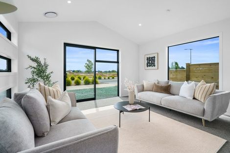 Photo of property in 74 Hugo Shaw Drive, Cambridge, 3434