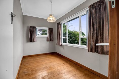 Photo of property in 181 Tukapa Street, Westown, New Plymouth, 4310