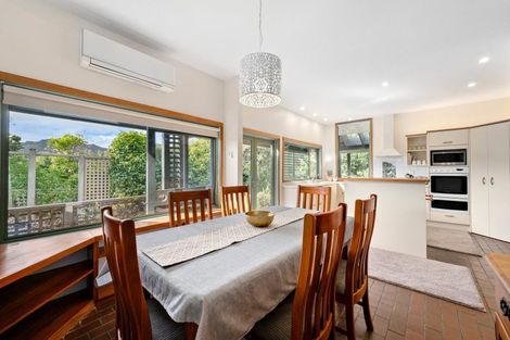 Photo of property in 5 Indira Place, Khandallah, Wellington, 6035