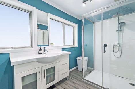 Photo of property in 9 Bellina Place, Broomfield, Christchurch, 8042