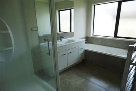 Photo of property in 67 Castellina Drive, Karaka, Papakura, 2113