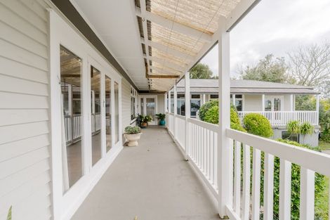 Photo of property in 114 Tuhikaramea Road, Dinsdale, Hamilton, 3204