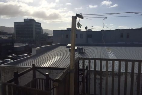 Photo of property in Chatsworth Flats, 23u5 Pirie Street, Mount Victoria, Wellington, 6011