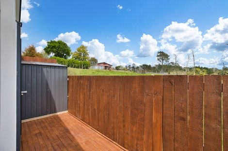 Photo of property in 30 Morus Road, Massey, Auckland, 0614